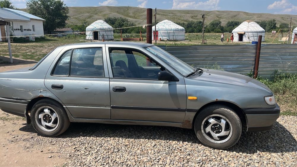 Продам Nissan Sunny 1.4L 1993г.в