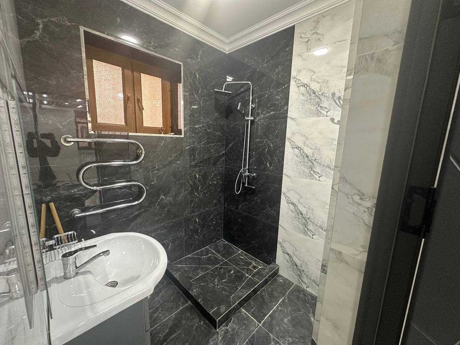 Сдаётся офис 130 м² в Центре, Яккасарайский р-н ул.Аския (Ракат Бабур)