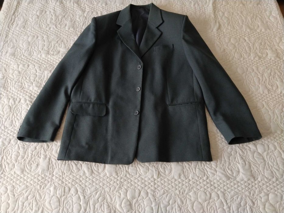 Haină și Vestă de costum bărbați - Ultima Ofertă