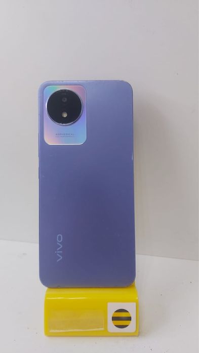 Виво Ү02 /// в отличном состоянии