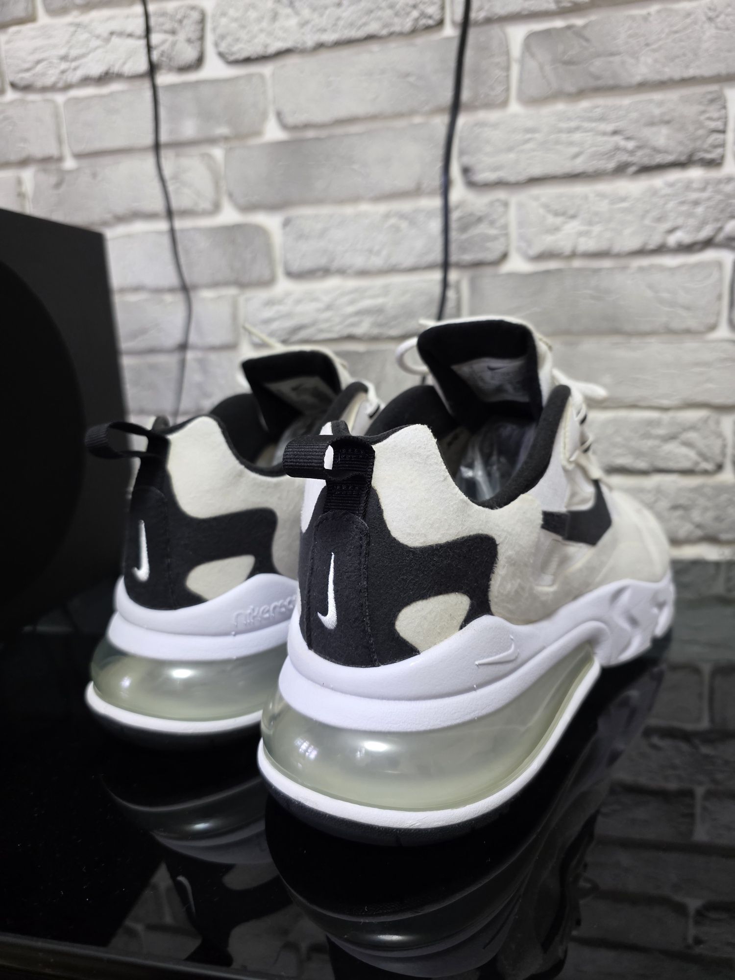 Оригинальные кроссы Nike