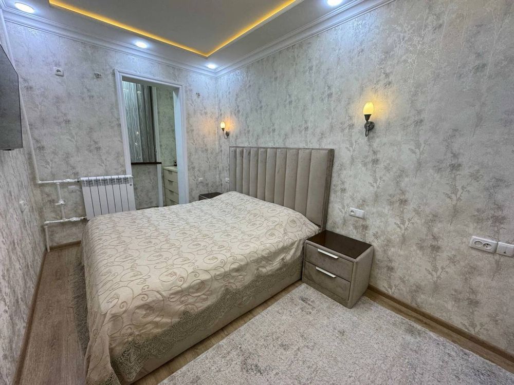 Продам квартиру Ц-13 Лабзак