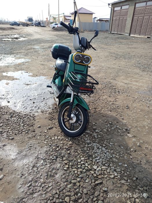 Skuter 5 batareya