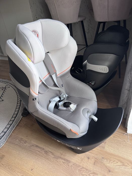 2 scaune auto pentru copii Cybex sirona S2 i-size