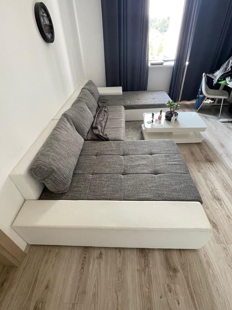 Coltar extensibil 6 locuri