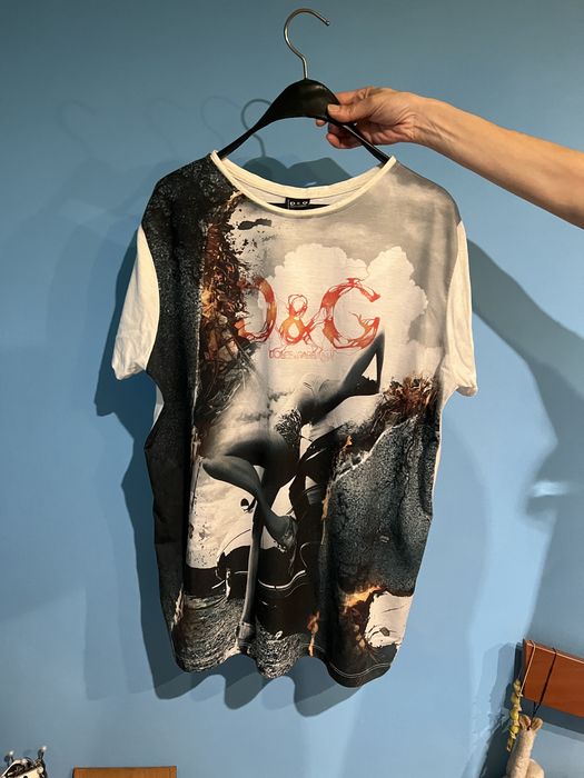 Мъжки тениски ,,D&G”,,,Armani” и др.