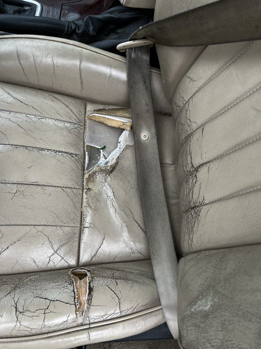 Vand Peogeot 407 pret negociabil