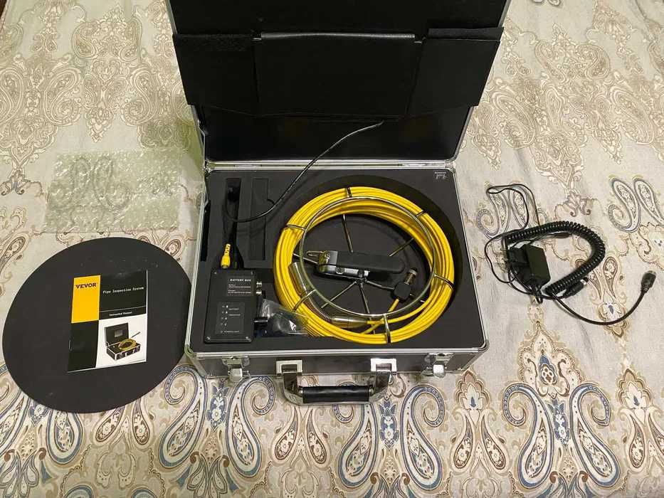 Камера VEVOR за инспекция на канализация 30м [7" LCD DVR]