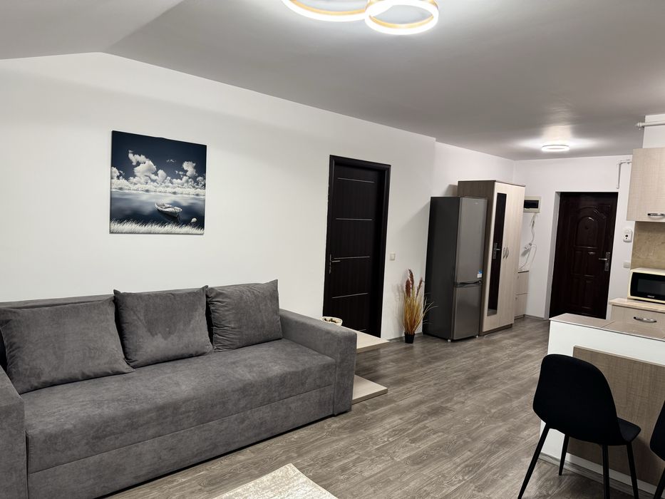 Apartament 2 camere de inchitiat modern ,mobilat utilat nou zona luica