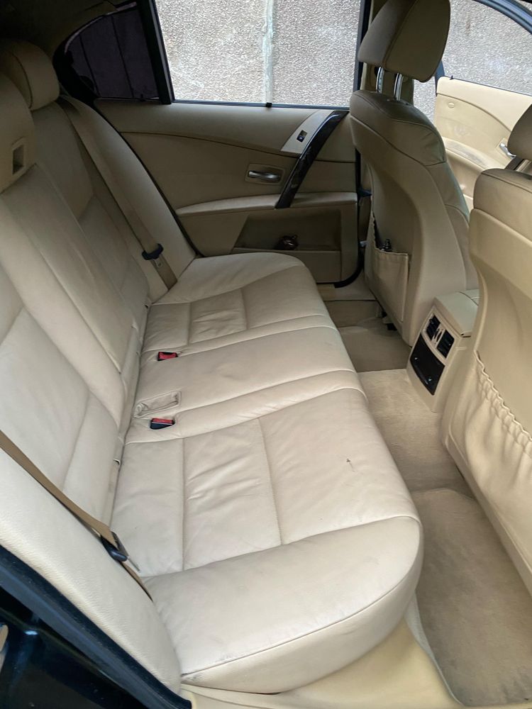 Bmw e60 530d full piele (fara schimburi)