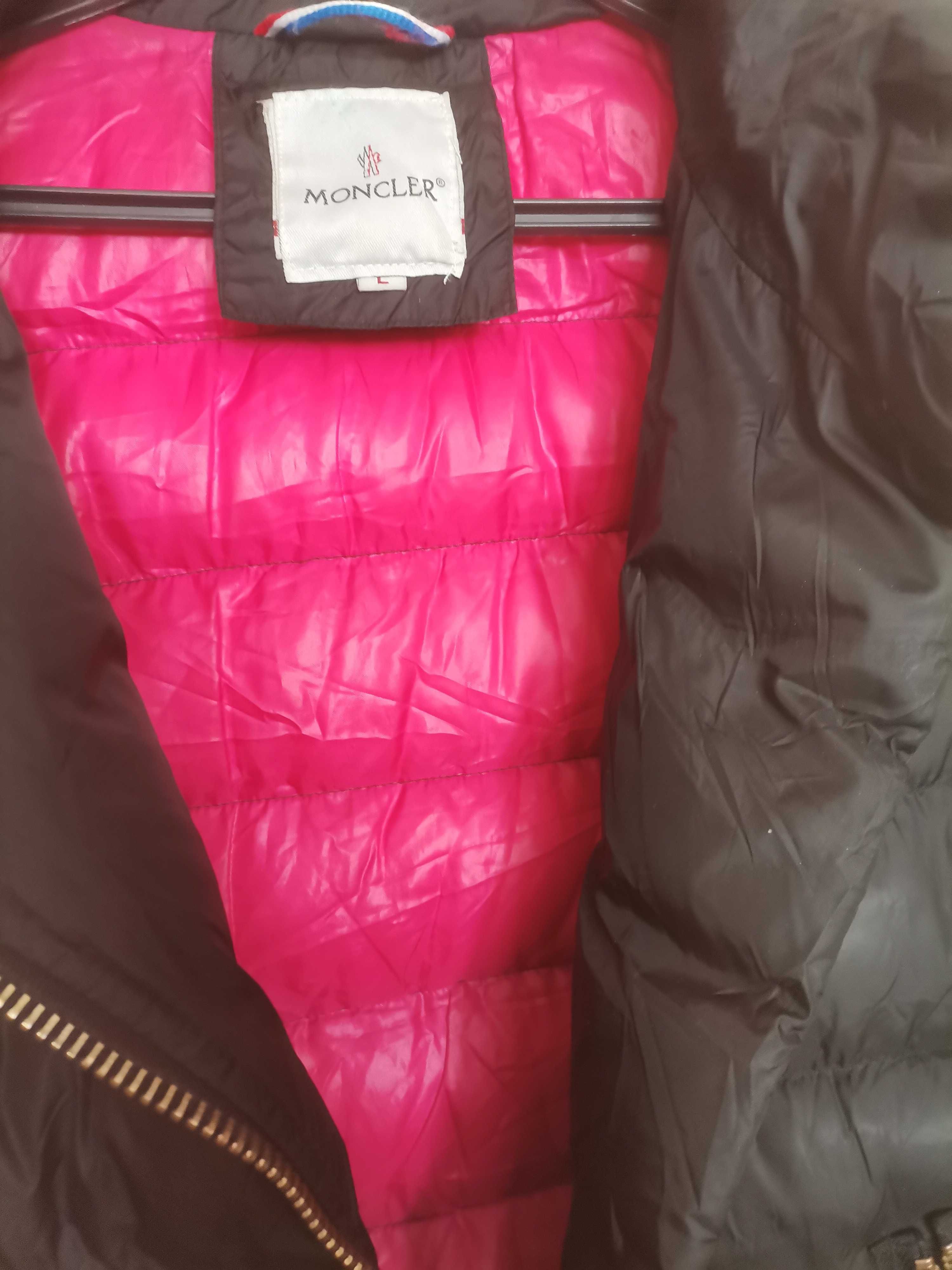Оригинален пухен Moncler  Selle
