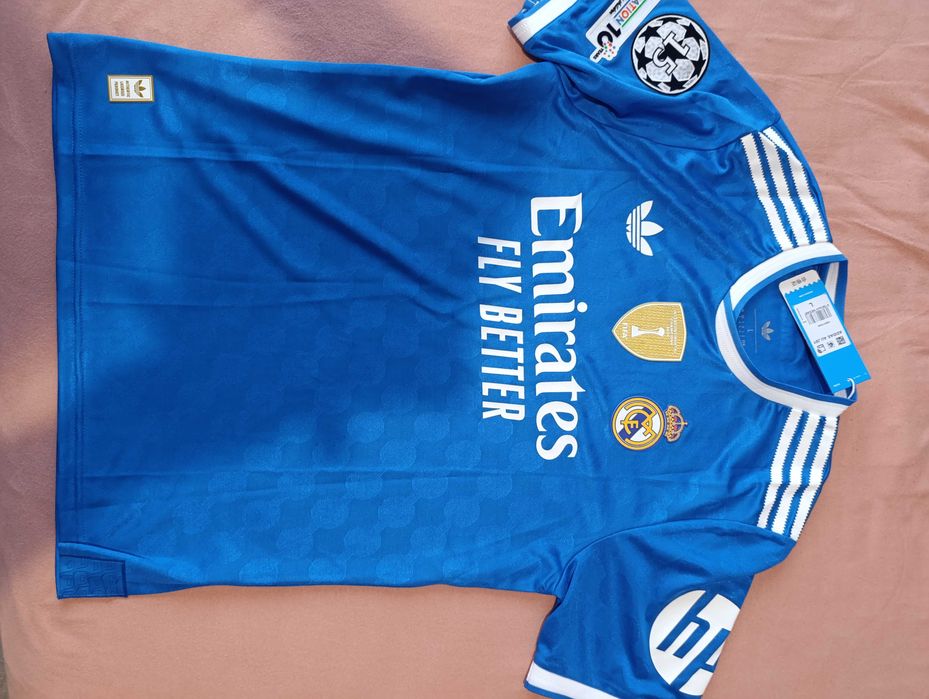 Футболни фланелки