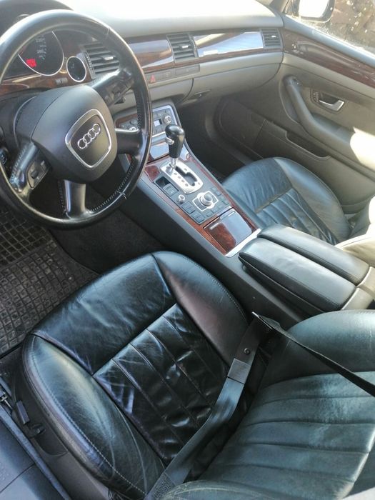 Продавам Audi A8