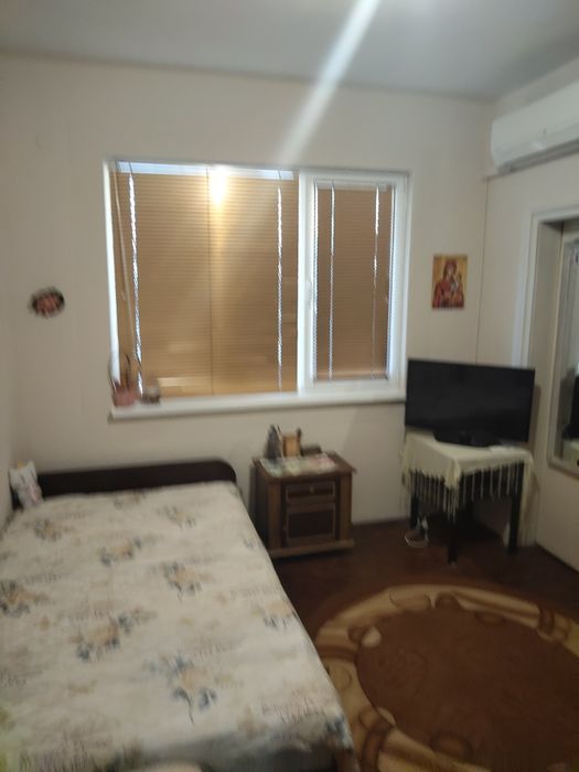 Дава се под наем Тристаен апартамент в Казанлък - 100 кв.м за 357 € - Снимка #3