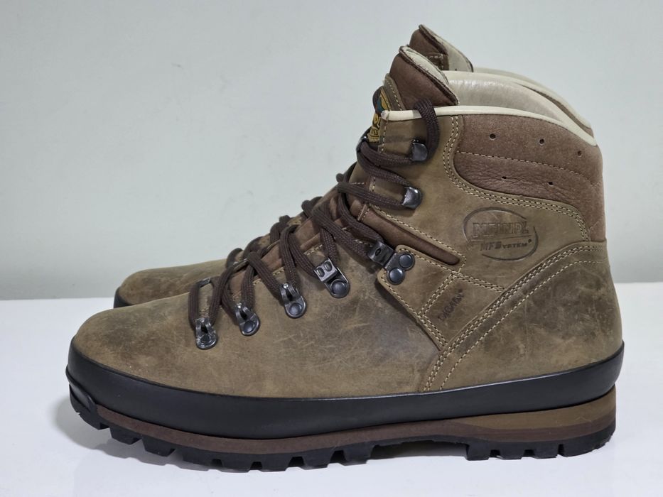 Meindl Borneo 2 MFS туристически боти 45 номер