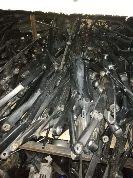 Поводки дворника на немецкие авто