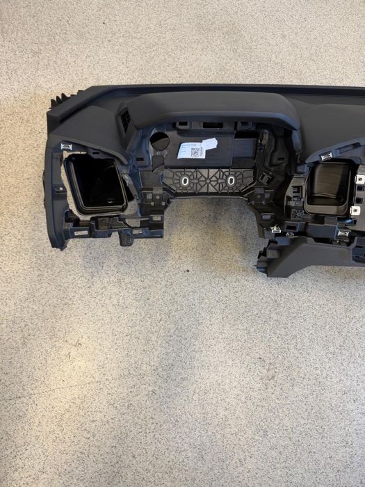 Plansa bord audi Q4 E-tron fz