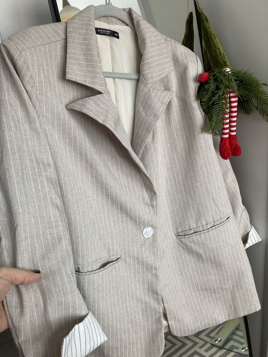 Сака за дами-XL размери