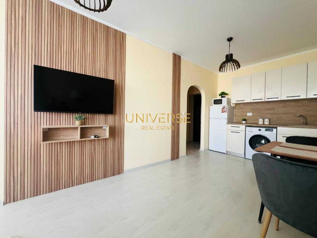 Продава се Двустаен апартамент в к.к. Слънчев бряг - 72 кв.м за 1042 €/кв.м - Снимка #3