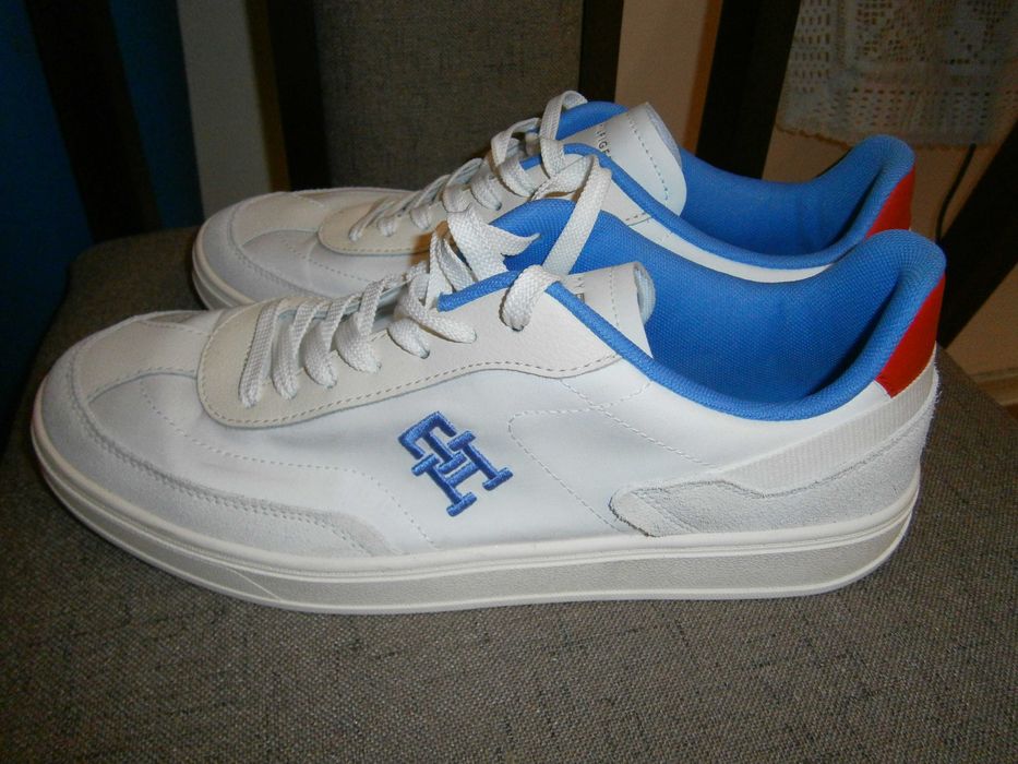 Маратонки и кецове