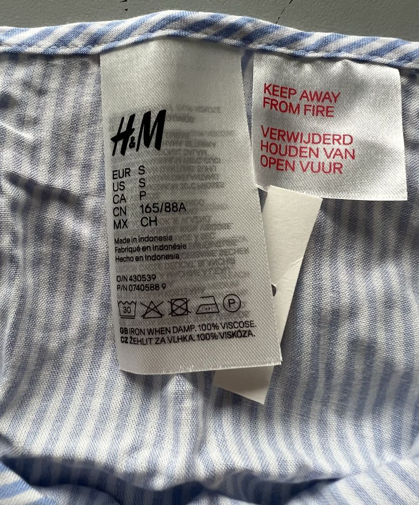 Pijama cu top si sort pantaloni scurti de vara H&M albastru-alb size S