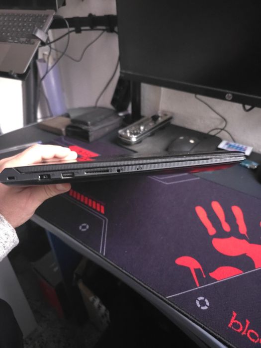 Lenovo IdeaPad 700, i5, 8gb рам, 2T