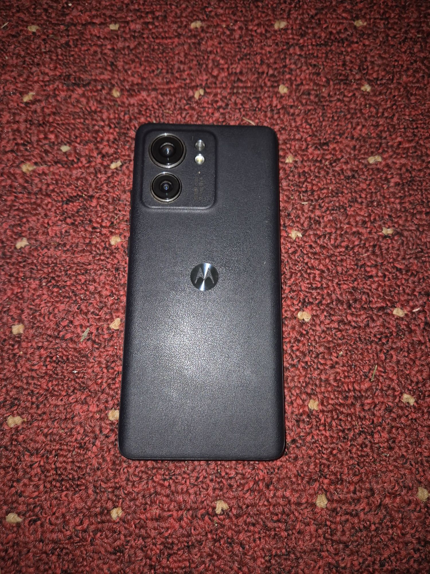 (Motorola Edge40)