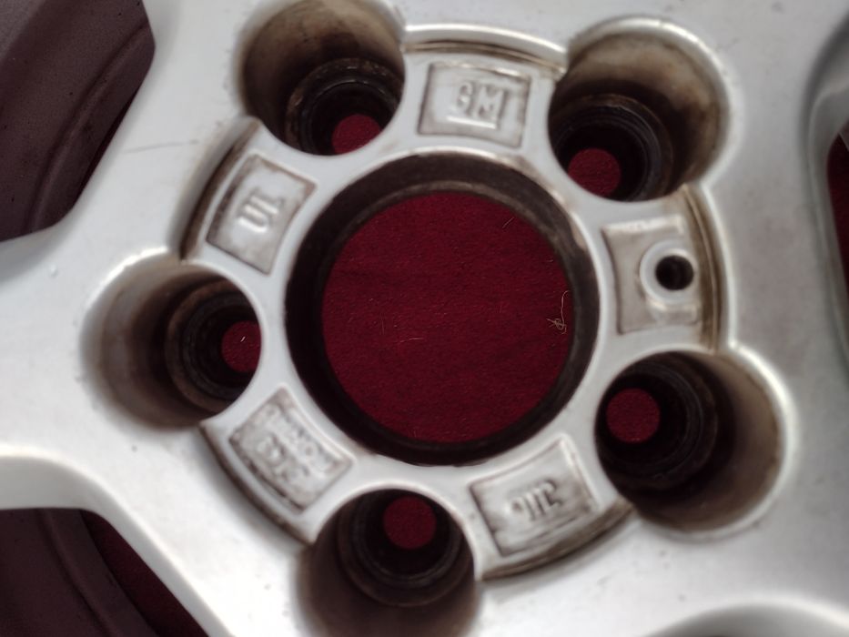 Перфектни 16-5х110 ЕТ49 6j Opel Astra J