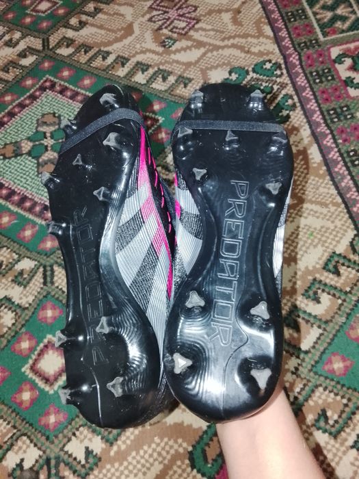 Ghete de fotbal adidas predator de ridicat de la domiciliu