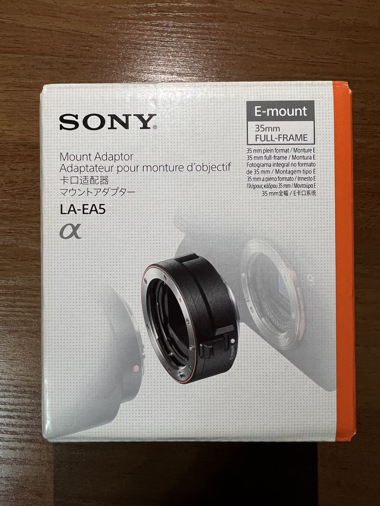 Адаптер (переходник) с Sony A mount на E mount.