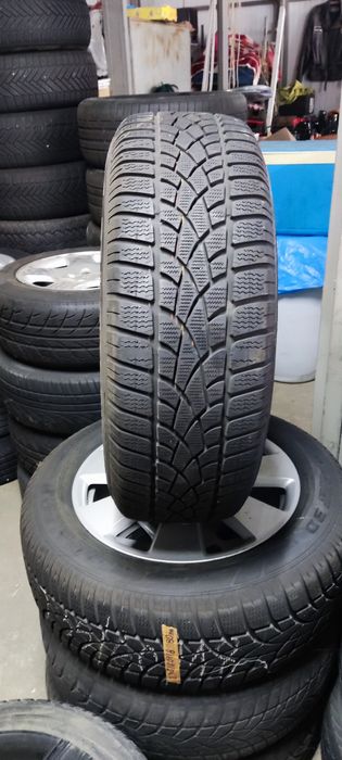 235/60/18  Dunlop