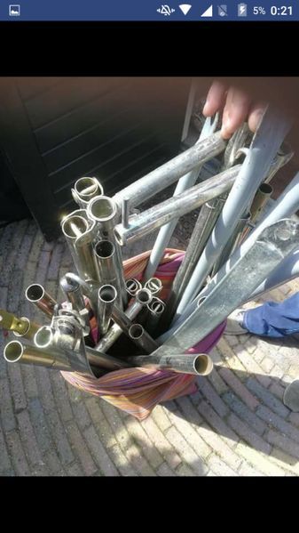 Форселти и тенти за каравани