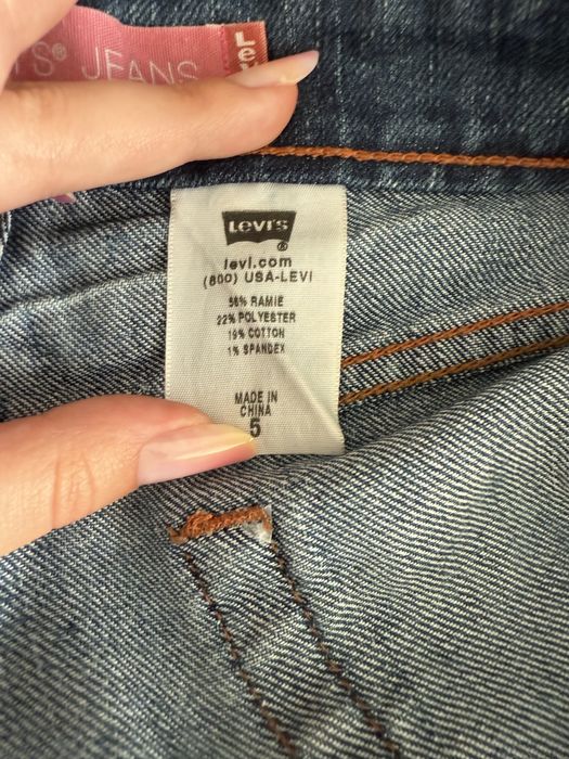 Pantaloni scurti Levis