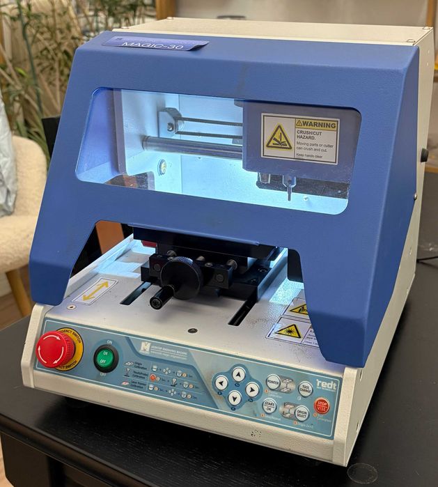 Aparat de gravat si taiat Magic 30