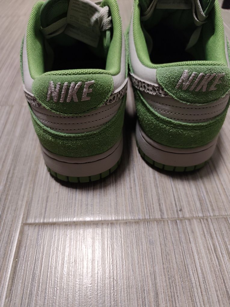 Nike Dunk Low Safari Swoosh 44,5