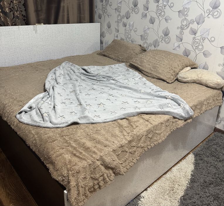 Продам кровать двухспалка