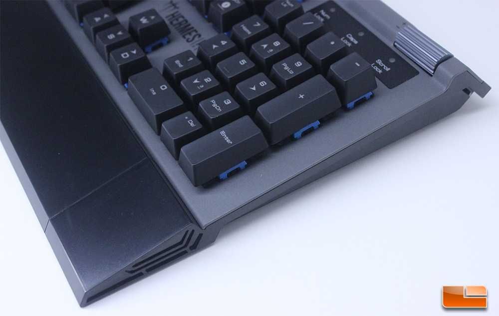 Tastatura mecanica Gamdias Hermes P2 RGB cu switch-uri optice