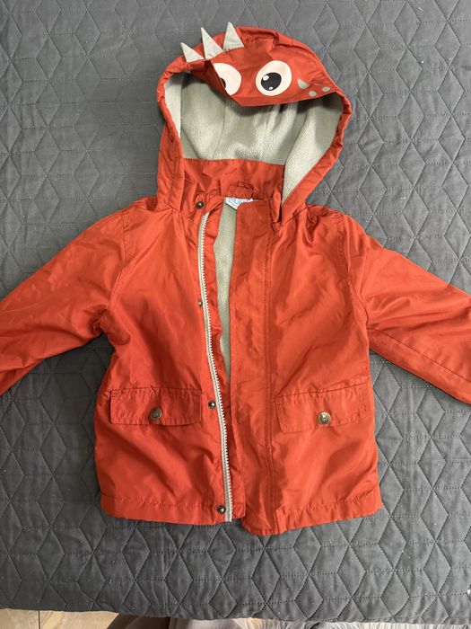 Връхни дрехи за момче 20 лв всички