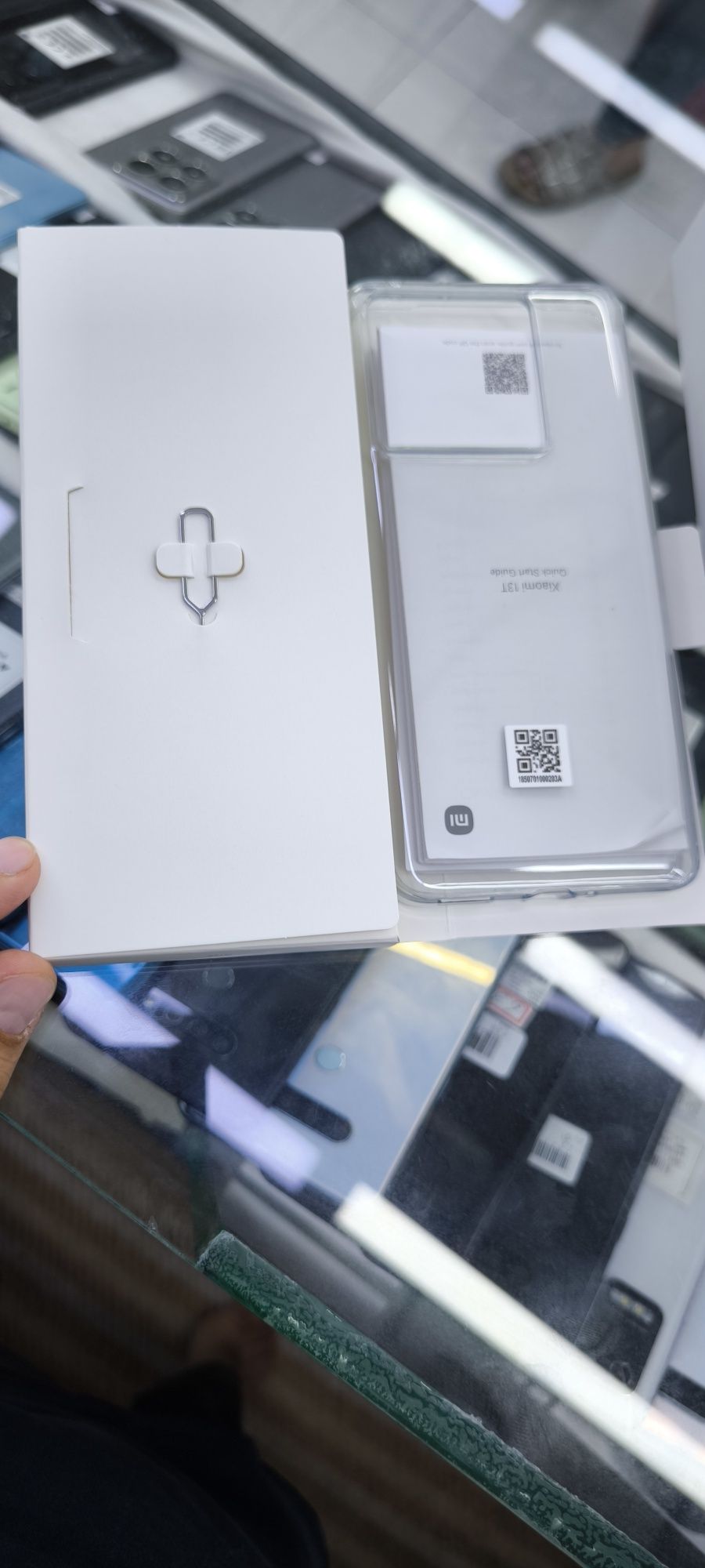 xiaomi 13 T 8/256 qora yangi