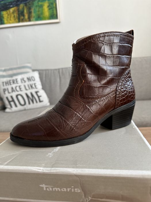 Кожени боти Tamaris
