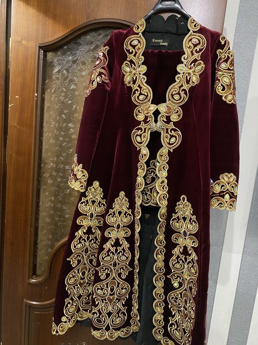 Келинлик кийими (ансамбл) янги