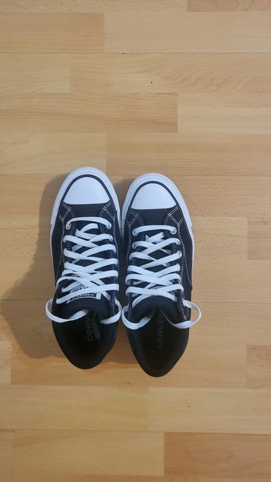 Adidasi Converse