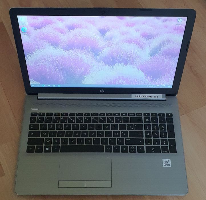 Laptop HP 250 G7 de 15,6" i3 1005G1 8gb ram 256gb ssd