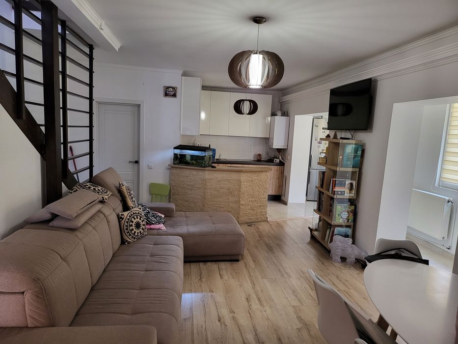 Apartament de închiriat  pe termen lung