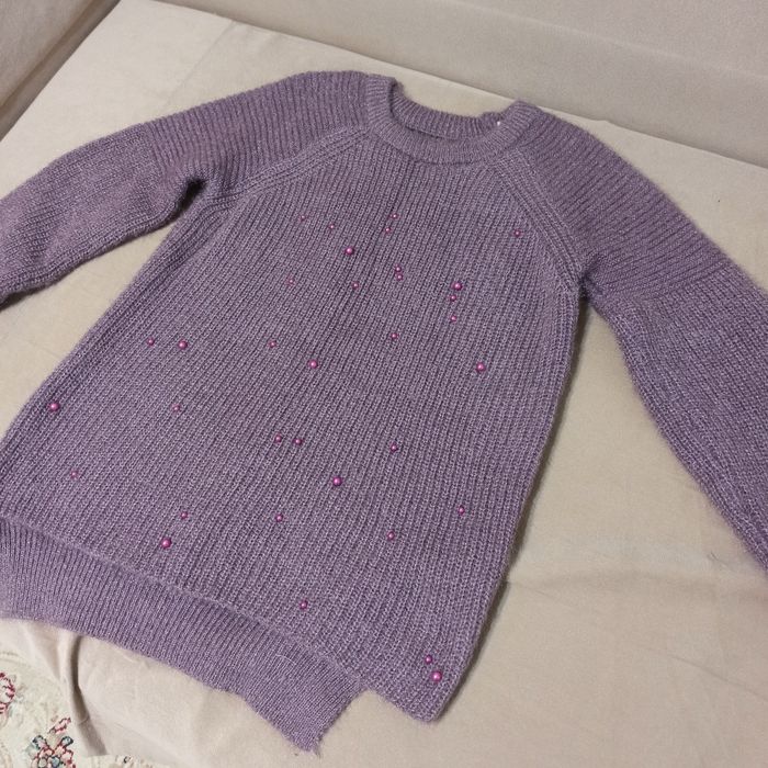 Продам красивый свитер