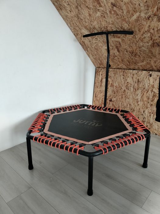 Продам батут в отличном состоянии