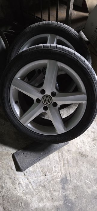 Джанти  17 цола с гуми VW