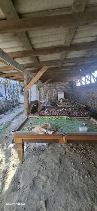 4.4 sotuklik yer sotiladi