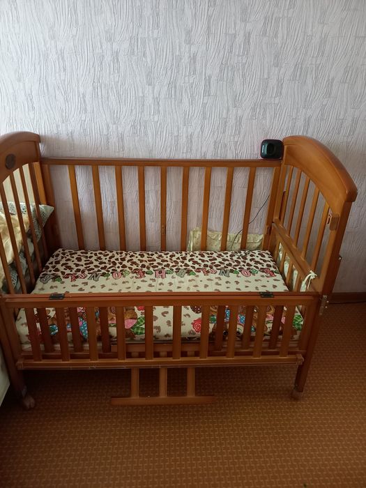 Кроватка детская