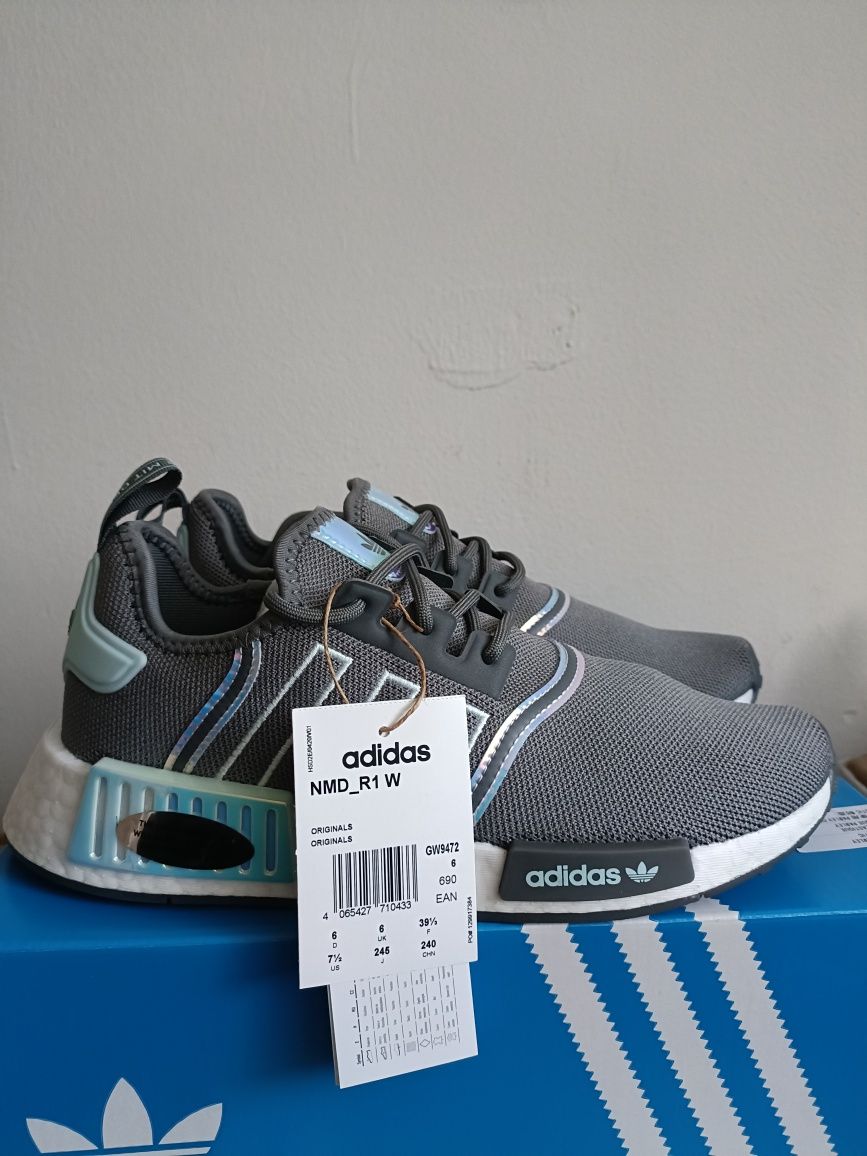 Adidas NMD_R1 номер 39 1/3 код 44A